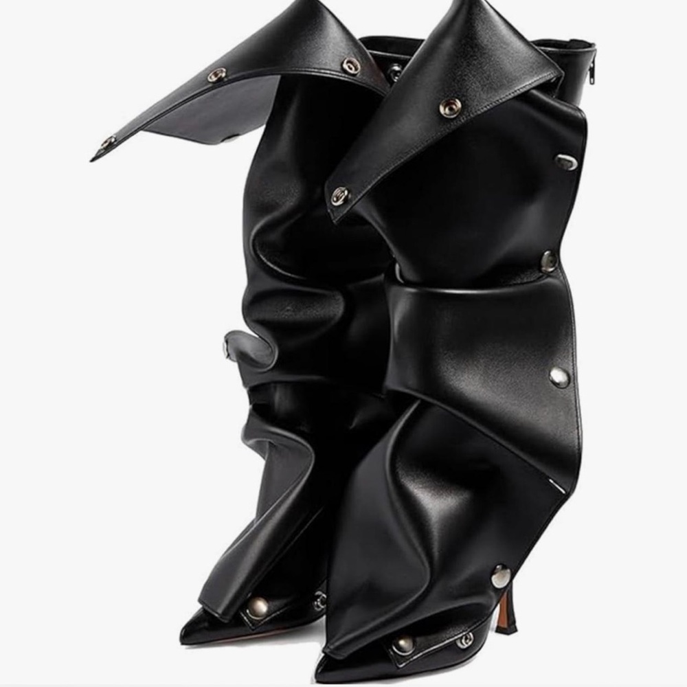 KaroNairy Knee-High Boots